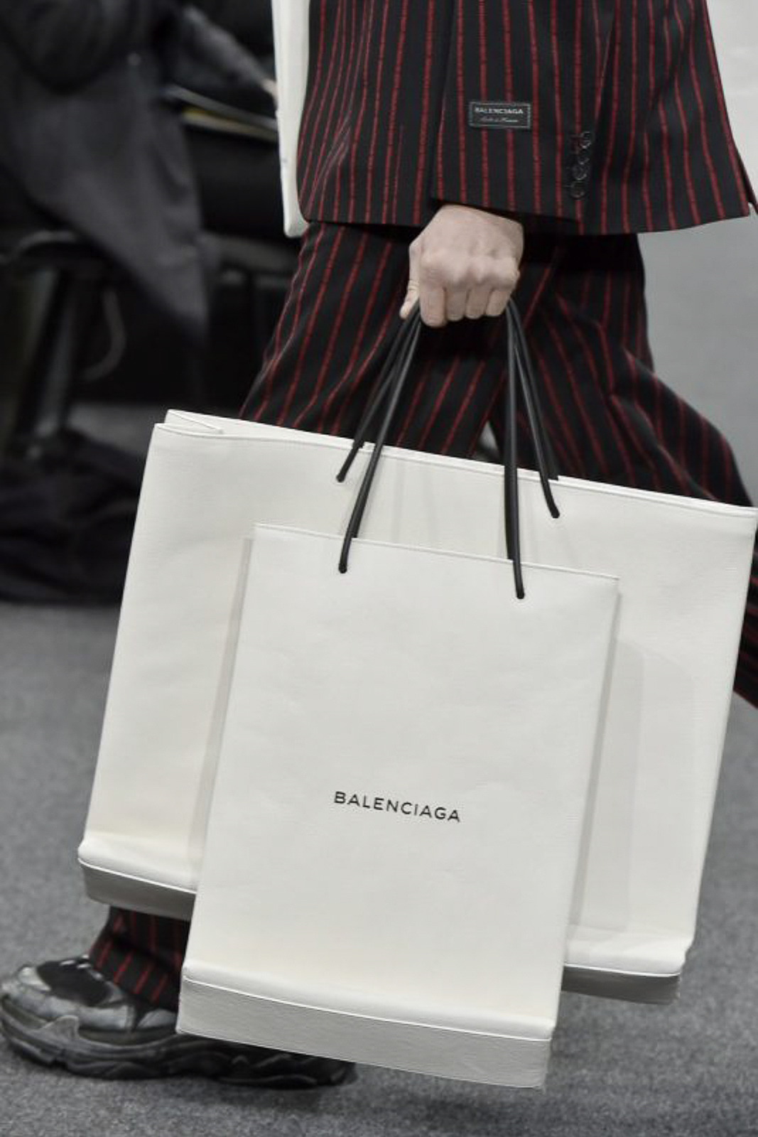 balenciaga_Final_Images-5a.jpg