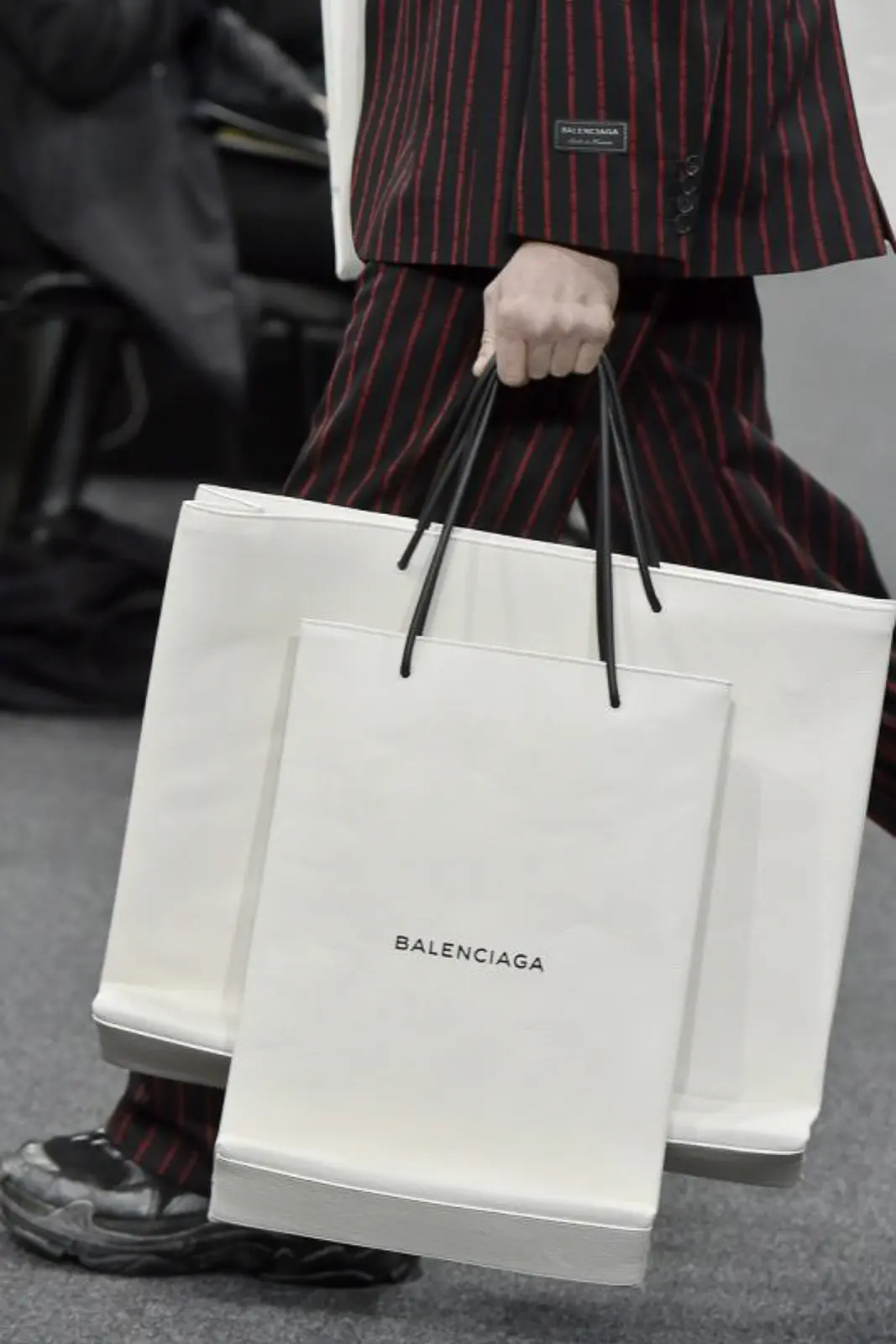 balenciaga_Final_Images-5a.webp
