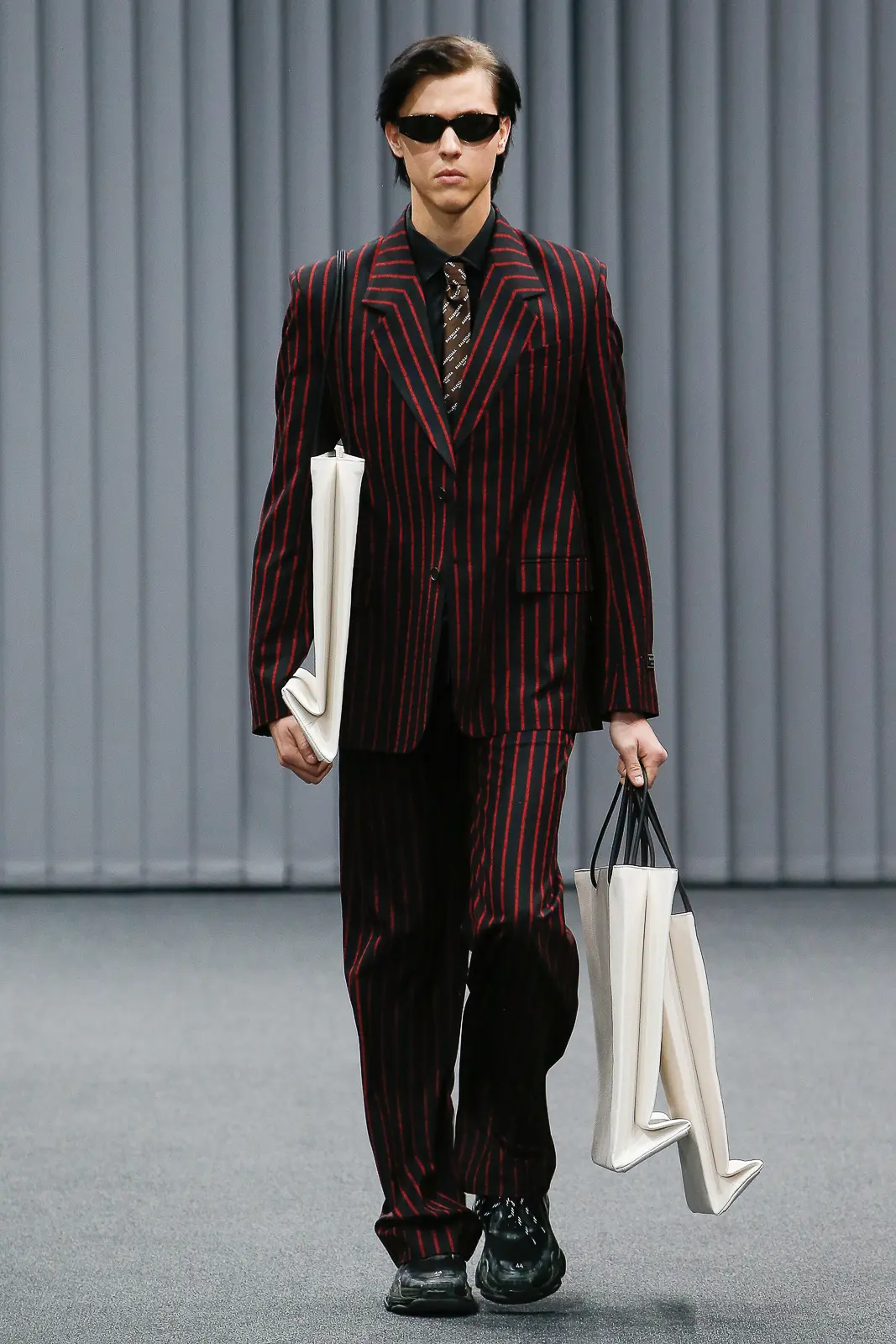 balenciaga_Final_Images-5a.webp